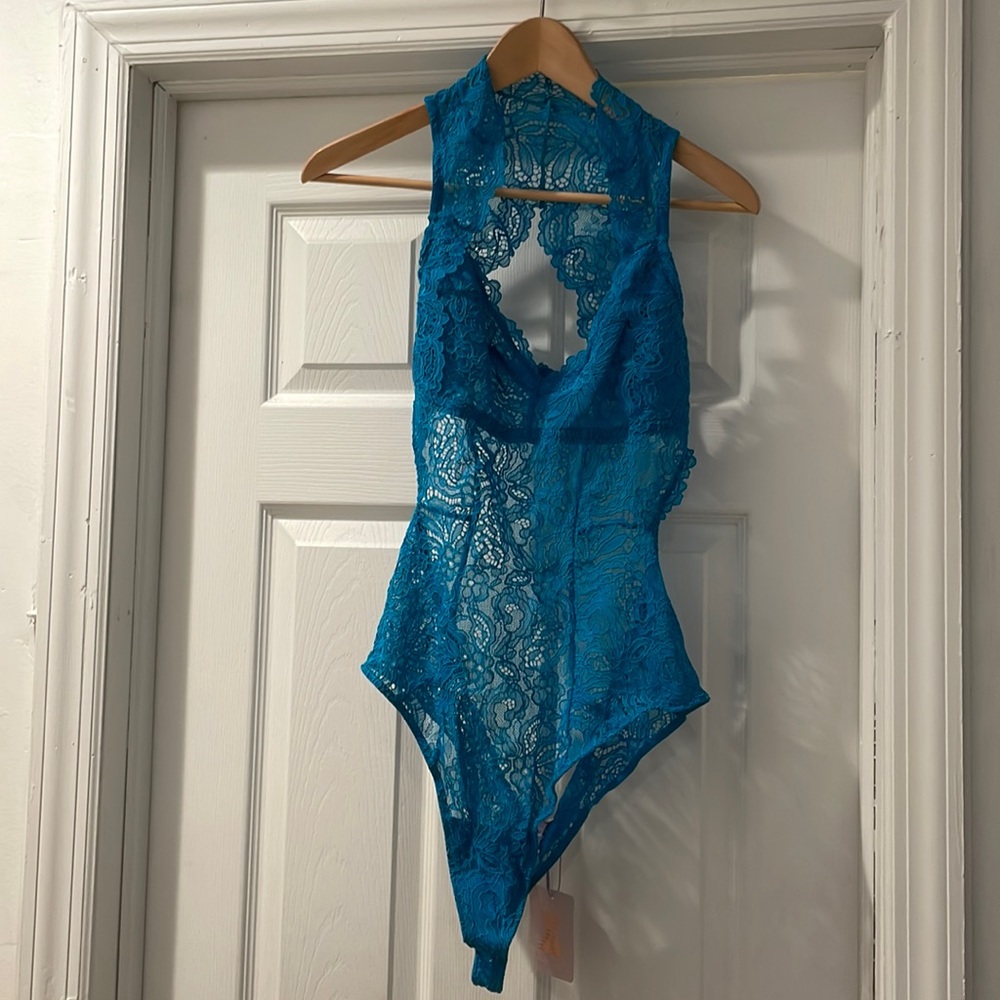 Savage x Fenty lace bodysuit. Beautiful. New with tags. Size 1x